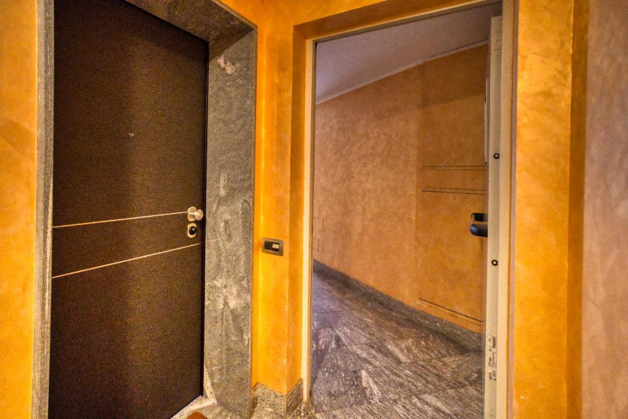 Caseospitali - Cherenel, Bilocale Vicino Centrale Mm2 Milán Exterior foto
