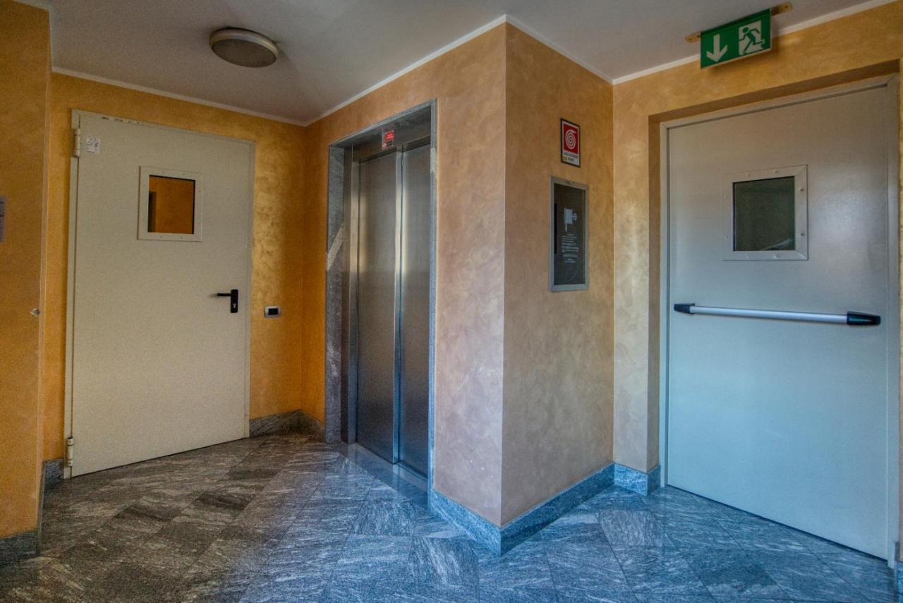 Caseospitali - Cherenel, Bilocale Vicino Centrale Mm2 Milán Exterior foto